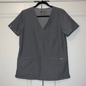 FIGS Casma scrub too. Size M